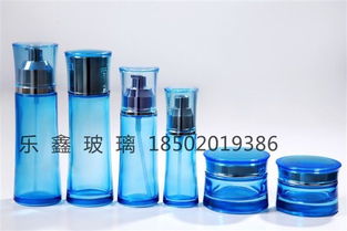 廣州樂鑫玻璃制品廠 專業供應各類化妝品玻璃瓶，定制韓國高檔套裝